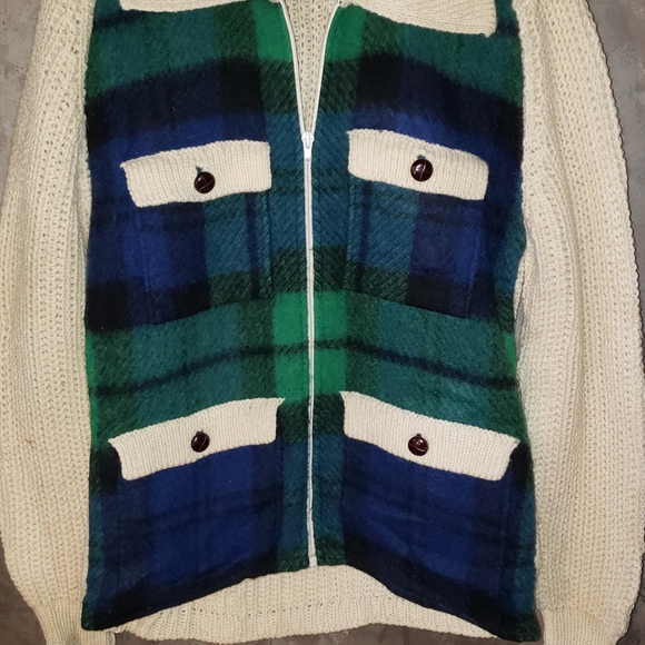 Sold - Picture 2 of 7